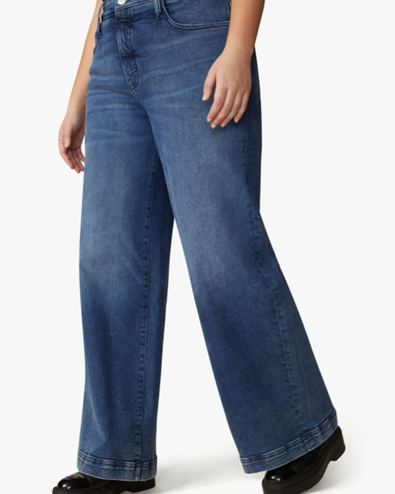 Amanda High-Rise Wide-Leg Jeans | Lynwood