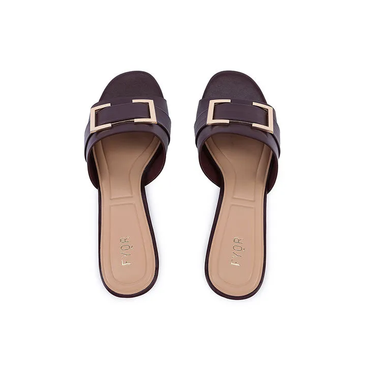 Chic Buckle Mule BB 68
