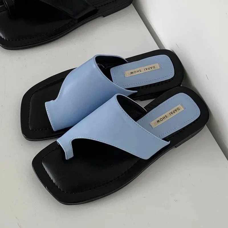 New Style One Finger Women's Flat Slippers