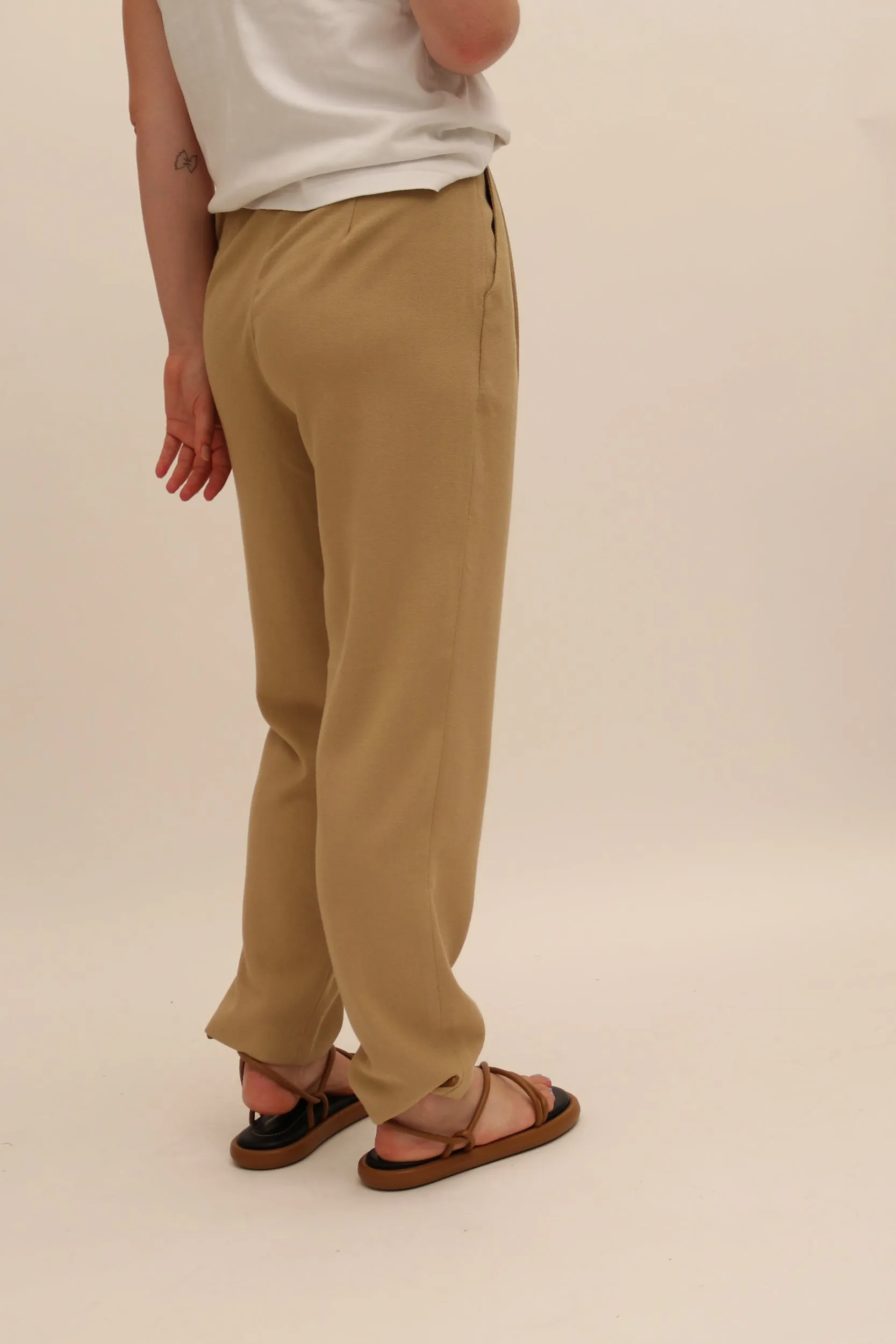 VINTAGE HIGH WAIST TAPERED TROUSER