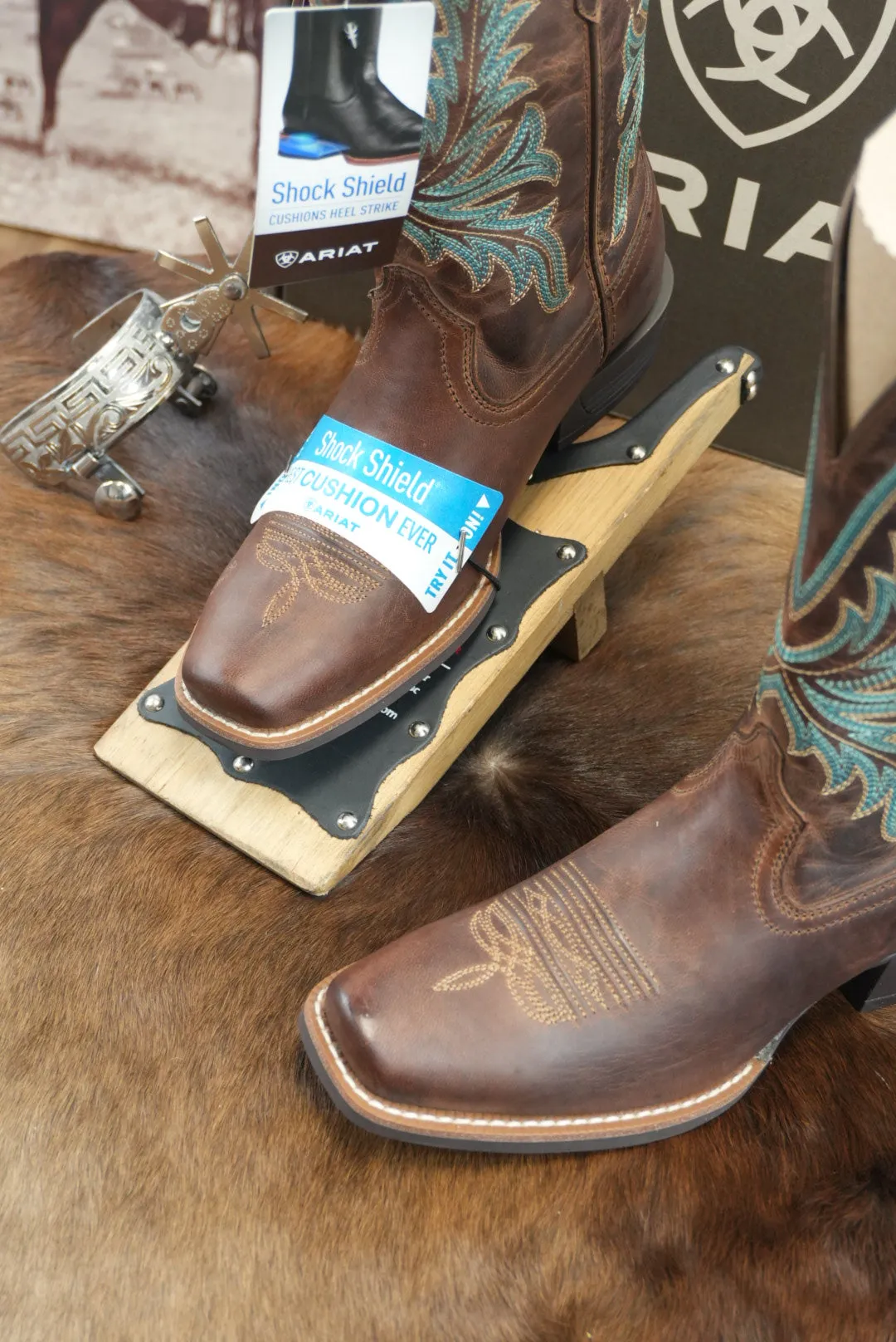 WOMENS ARIAT ROCK CREEK Sassy Brown Boot - 1144